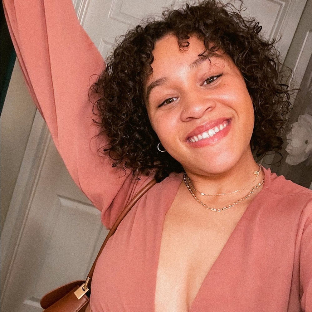 Meet your Posher, Jocelyn